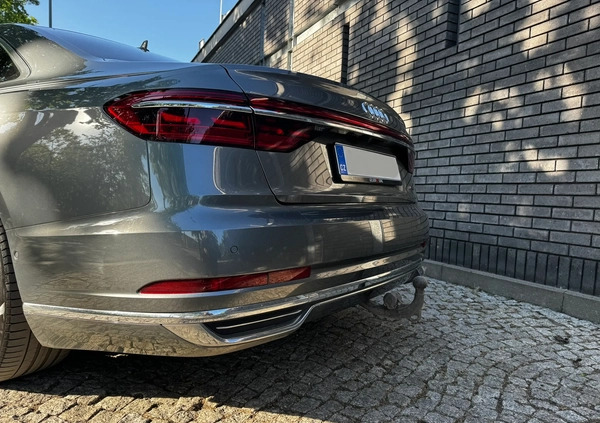 Audi A8 cena 272656 przebieg: 39500, rok produkcji 2021 z Łódź małe 562